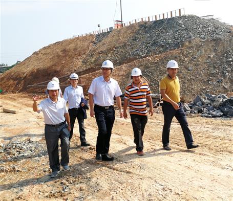 欧旨依到三江片区项目调研