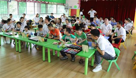 冶建青年走进儿童福利院，带去爱的“绿动”