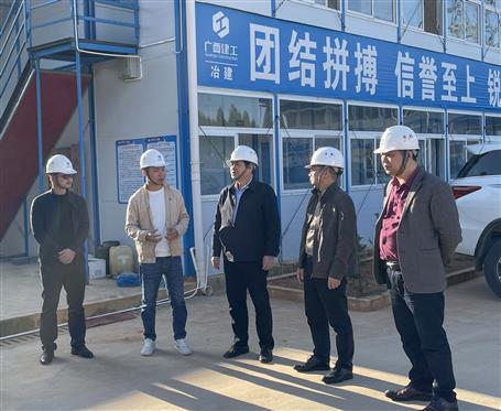 蒙胜益到装备装置分公司承建项目调研指导事情