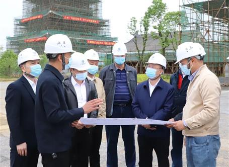 覃振华到柳州市北部生态新区生态农业树模园项目调研指导事情