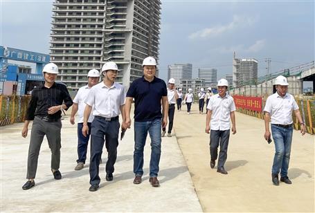 李方宇到冶建第十二分公司调研指导事情